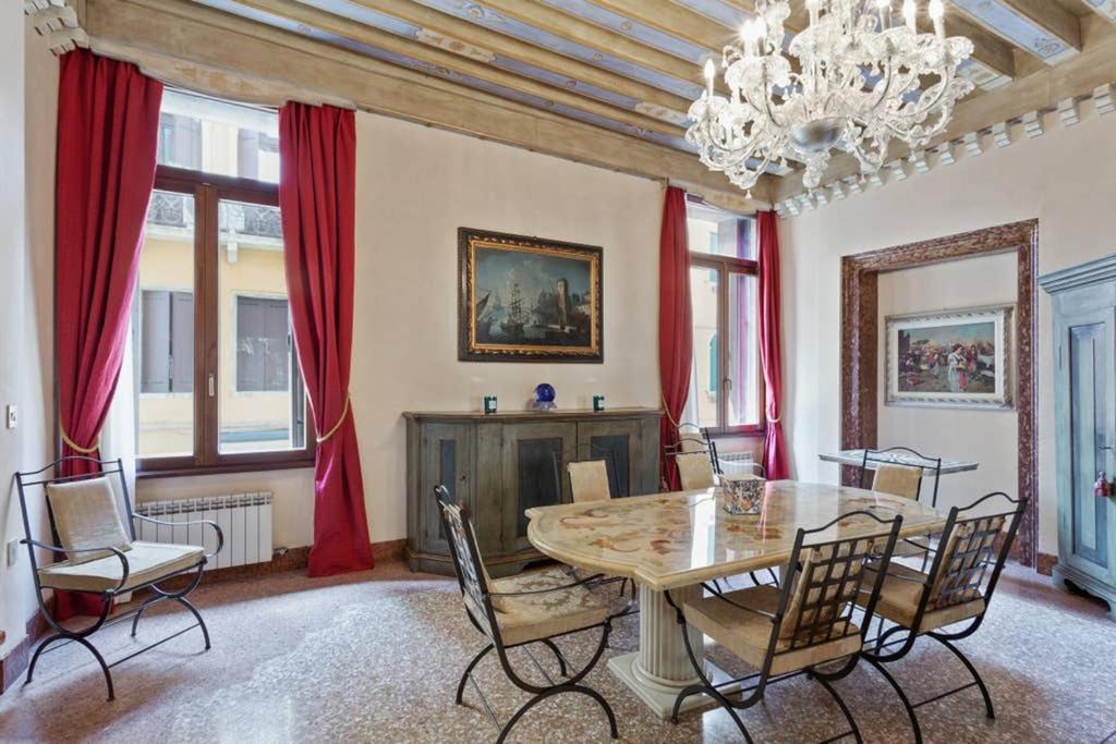 Doge Palace Luxury Apartment - Cannaregio Venedik Dış mekan fotoğraf