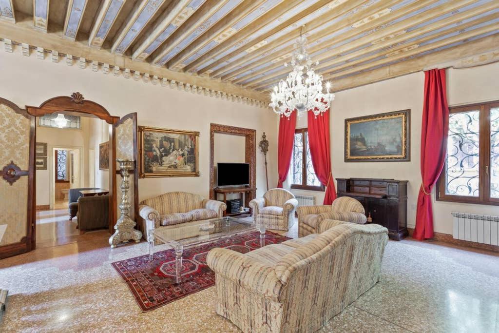 Doge Palace Luxury Apartment - Cannaregio Venedik Dış mekan fotoğraf
