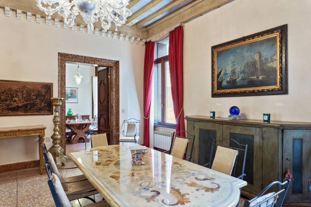 Doge Palace Luxury Apartment - Cannaregio Venedik Dış mekan fotoğraf
